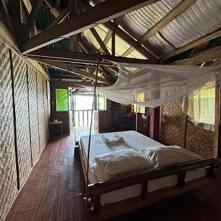 Liberty'S Lodge And Diving - Apo Island Dumaguete City Ngoại thất bức ảnh