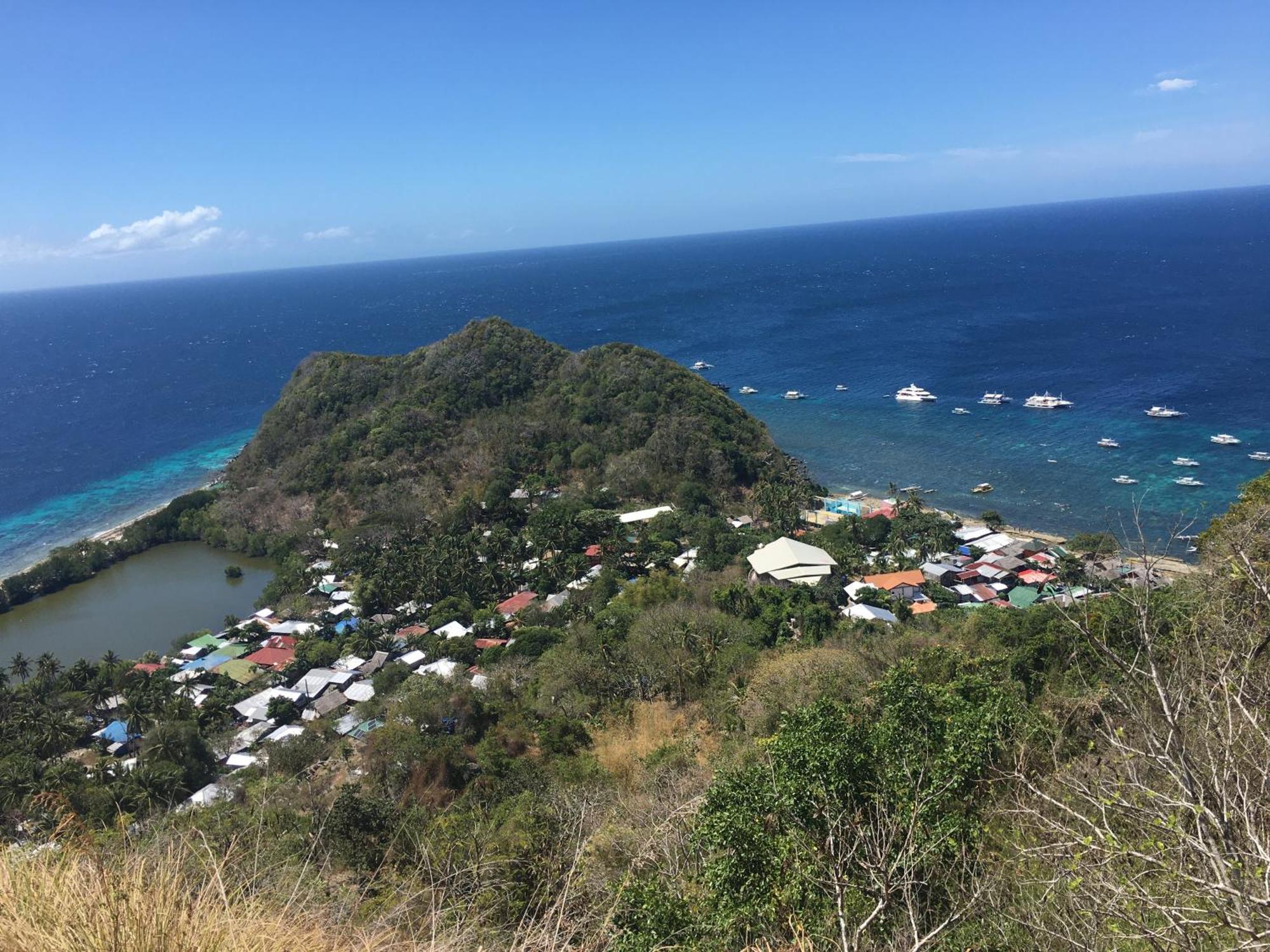 Liberty'S Lodge And Diving - Apo Island Dumaguete City Ngoại thất bức ảnh